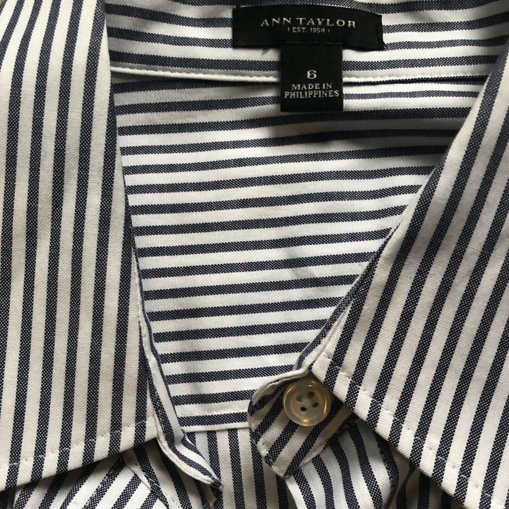 Ann Taylor Button-up